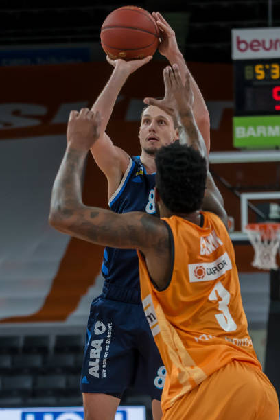 数据表现 数据表现