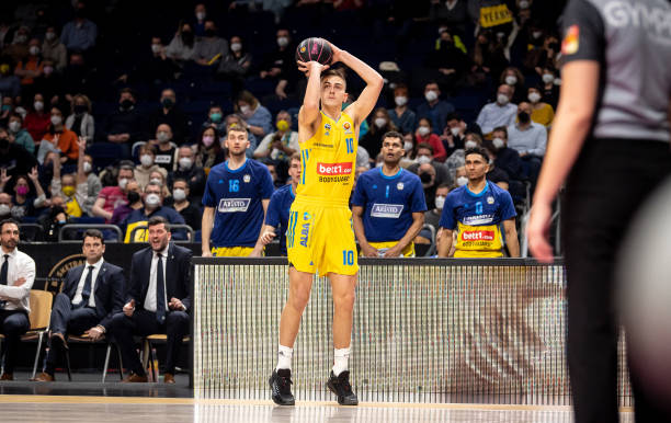 灰熊队的高 灰熊队的高