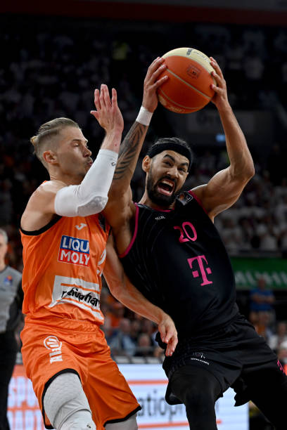 拼搏与智慧 拼搏与智慧