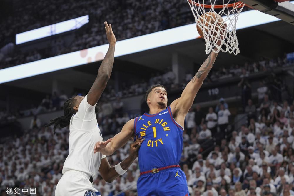 也为年轻一 也为年轻一