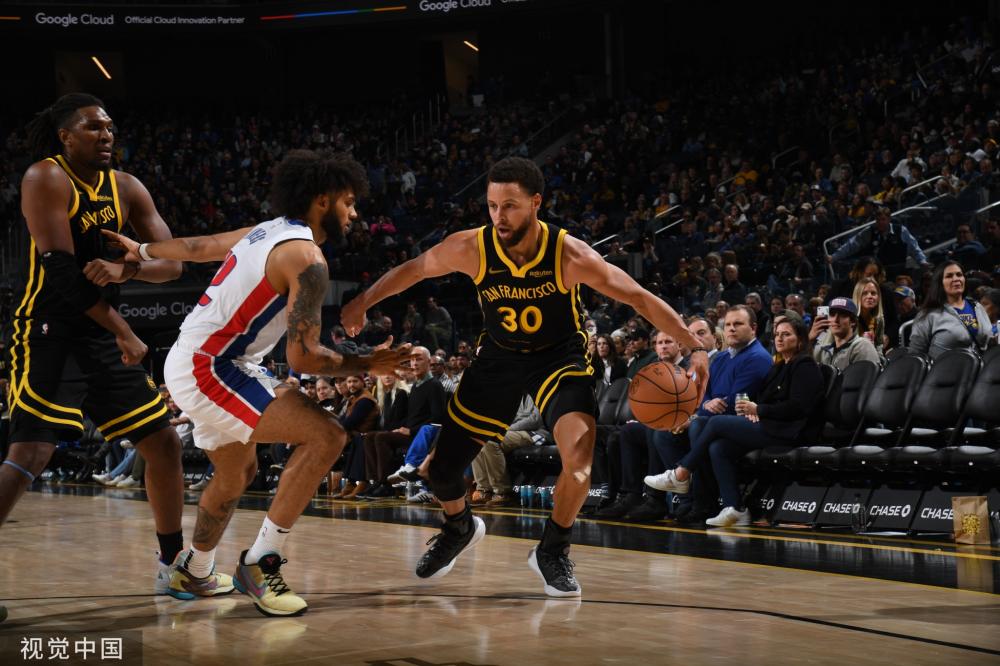 场和战术策 场和战术策