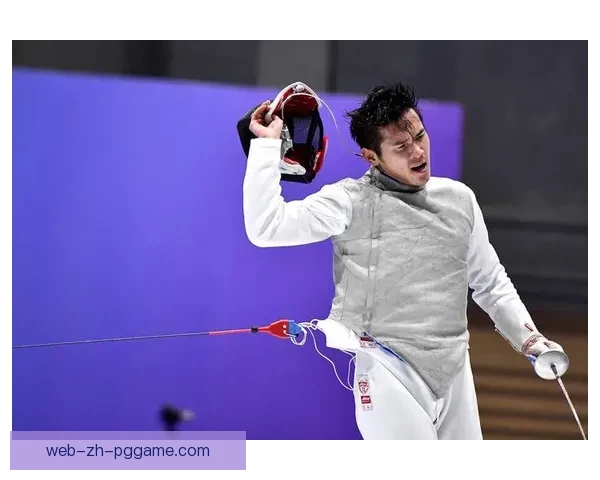 羽毛球精彩瞬间回放:击剑夺冠瞬间,全场尖叫动容 羽毛球精彩瞬间回放:击剑夺冠瞬间,全场尖叫动容